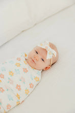 Load image into Gallery viewer, Daisy Classic Nylon Bow