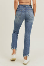 Load image into Gallery viewer, 1059 Medium Wash High Rise Fray Jean
