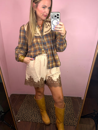 Mazie Lace Short