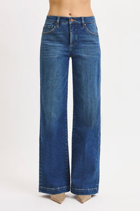 21231 Mid-Rise Iron Press Jean
