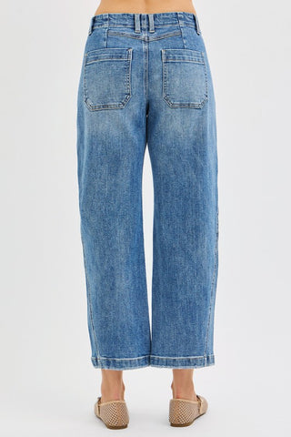 21402 Cropped Barrel Jean