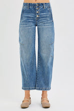 Load image into Gallery viewer, 21402 Cropped Barrel Jean

