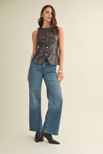 Load image into Gallery viewer, Lux Lady Leather Vest
