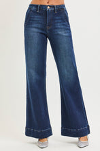 Load image into Gallery viewer, 21525 TC Dark Trouser Jean
