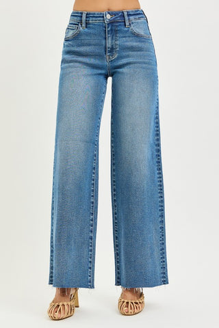21600 Raw Hem Wide Leg Jean