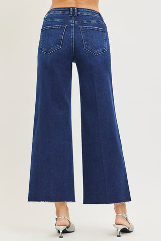 21570 Crease Detail Denim