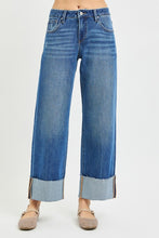 Load image into Gallery viewer, 21429 Mid Rise Cuffed Jean
