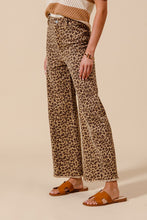 Load image into Gallery viewer, So Me Leopard Pant
