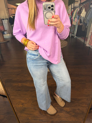 21093 Raw Hem Crop