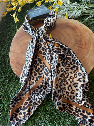 Large Leopard Scarf