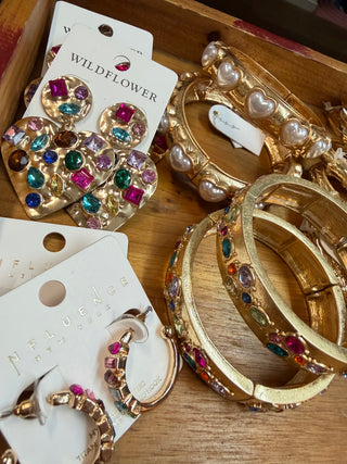 Pearl Hearts Bangle