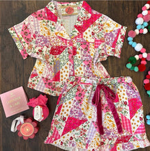 Load image into Gallery viewer, SS Satin Quilt Print PJ
