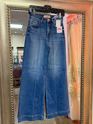 21011 Pin Tuck Pant