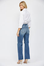 Load image into Gallery viewer, Regal Jean
