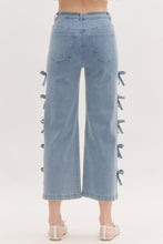 Load image into Gallery viewer, Baby Bow Detail Denim Jean
