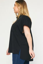 Load image into Gallery viewer, Curvy Collared Top-Blk
