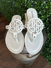 Load image into Gallery viewer, Storm Sandal-White

