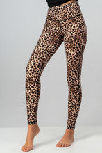 Load image into Gallery viewer, Leopard Print Active Legging
