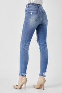 5162 Mildly Distressed Skinny
