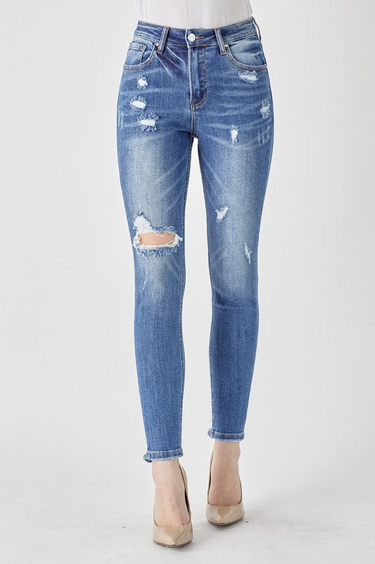 5162 Mildly Distressed Skinny
