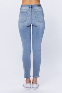 Judy High-Rise Relaxed Fit Jean