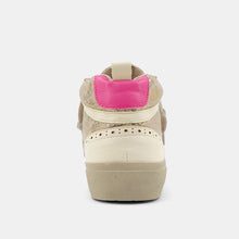 Load image into Gallery viewer, Paulina Sneaker-Gold Snake
